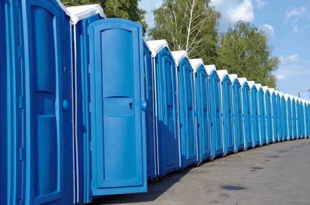 Portable Toilet Options We Offer in Broadview, IL